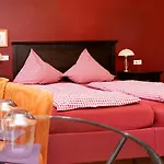 Haus Astenberg Отель типа 