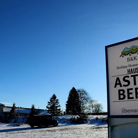 Haus Astenberg ベッド・アンド・ブレックファスト ヴィンターベルク