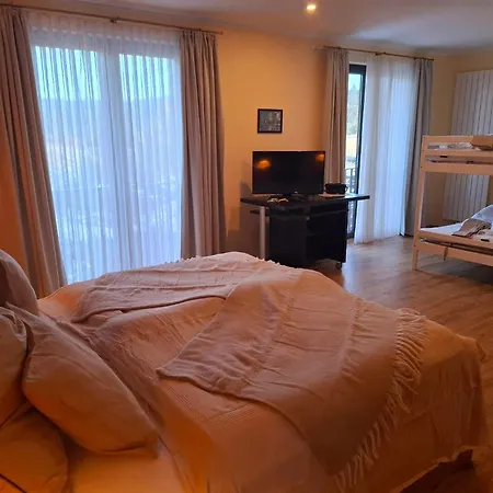 Bed and Breakfast Haus Astenberg 3*