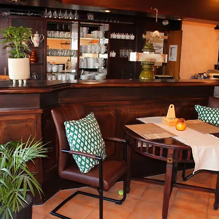 Bed and Breakfast Haus Astenberg 3*