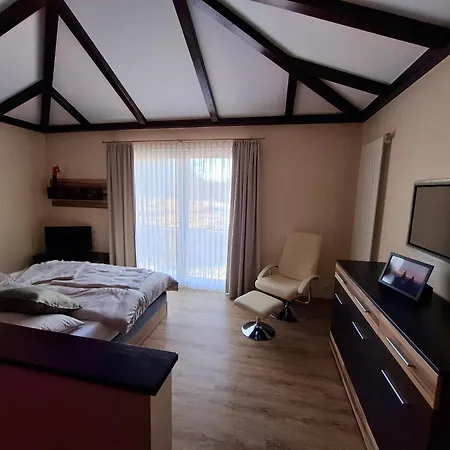 Haus Astenberg Bed and Breakfast 3*