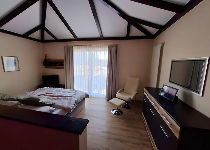 Haus Astenberg 住宿加早餐酒店 3*